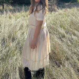 Women’s Medium Dress Cream Silk Drop Waist Edwardian Embroidered Floral 1930s